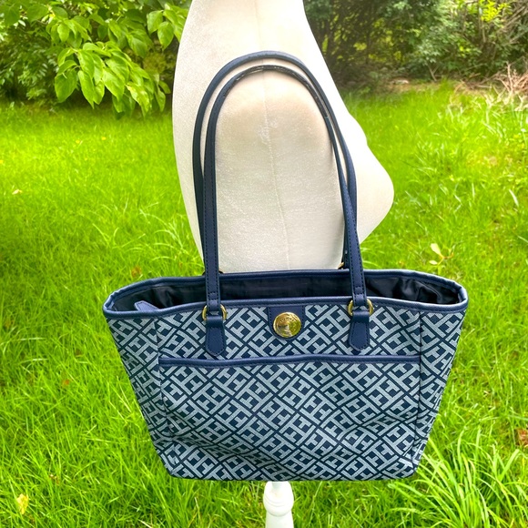 Tommy Hilfiger’s Blue Monogram Pattern Faux Leather Shoulder Bag GUC - Picture 1 of 10